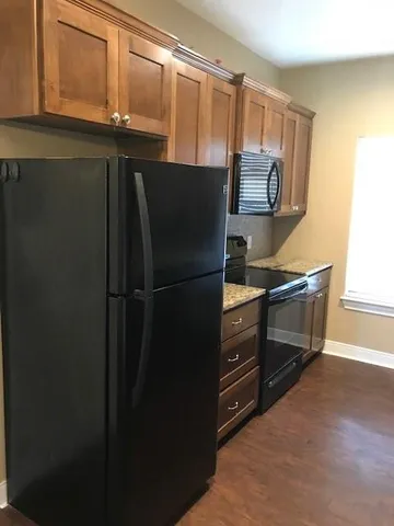 $1,499 | 105 Homonu Court, Unit A, Bastrop, TX 78602