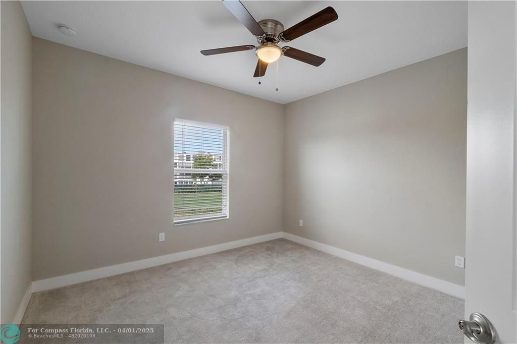 569 Sanderling Circle Deerfield Beach, FL 33442 - Photo 23 of 44