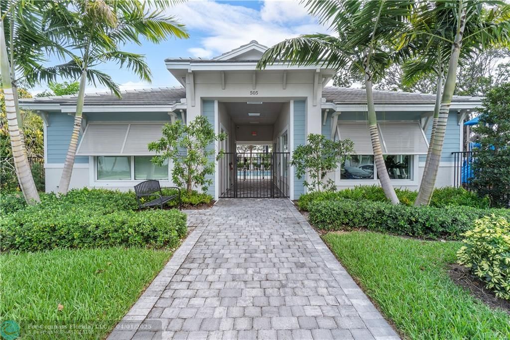 569 Sanderling Circle Deerfield Beach, FL 33442 - Photo 37 of 44