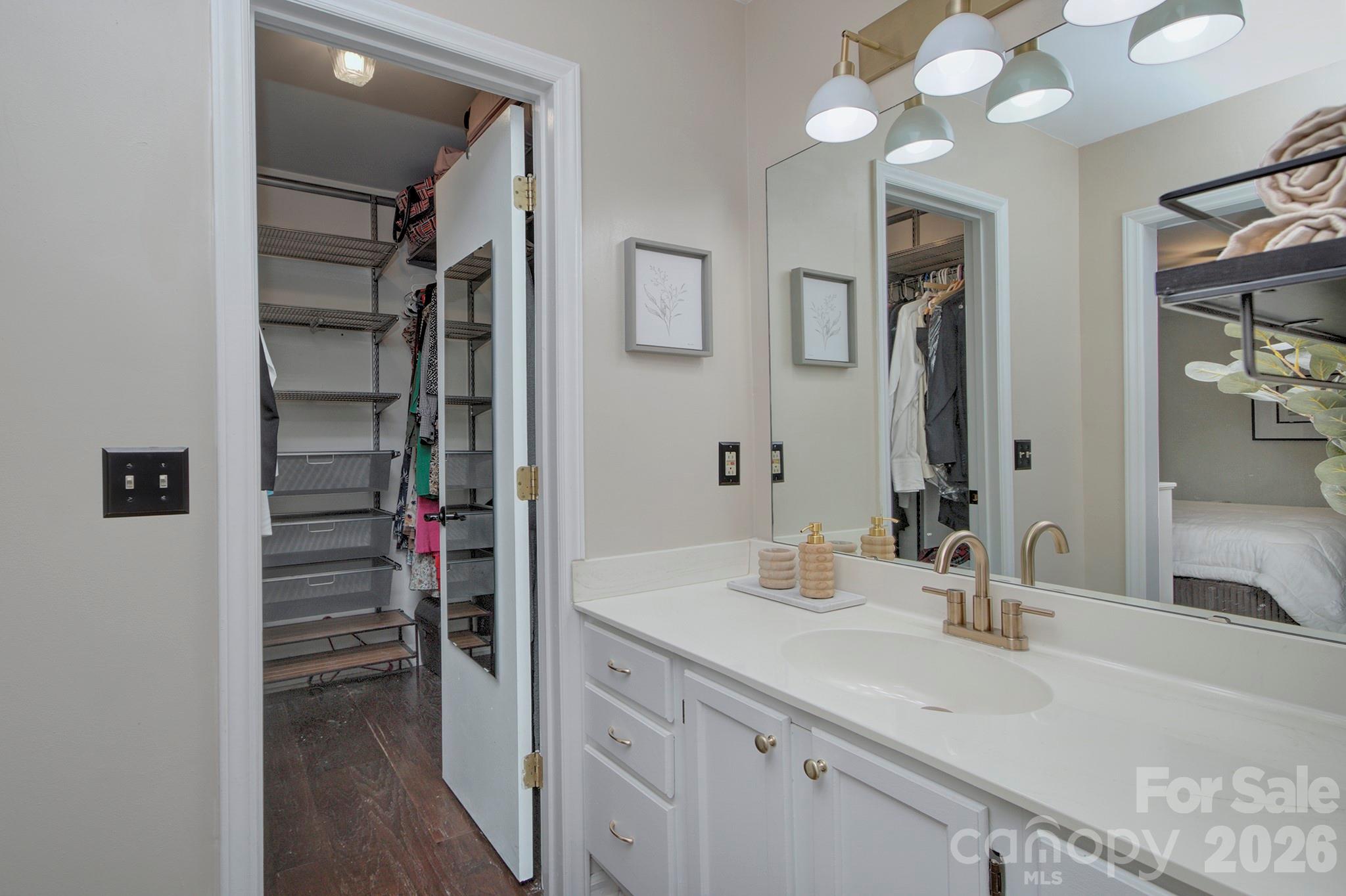 401 Sandymead Road Matthews, NC 28105 - Photo 22 of 35