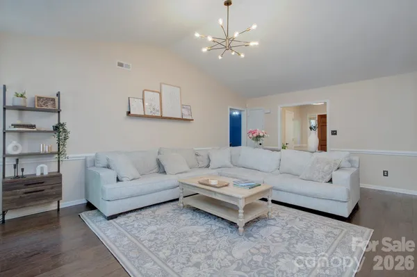 $475,000 | 401 Sandymead Road, Matthews, NC 28105