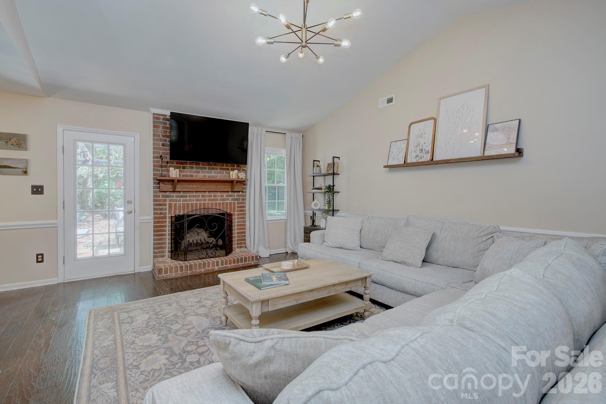 401 Sandymead Road Matthews, NC 28105 - Photo 9 of 35