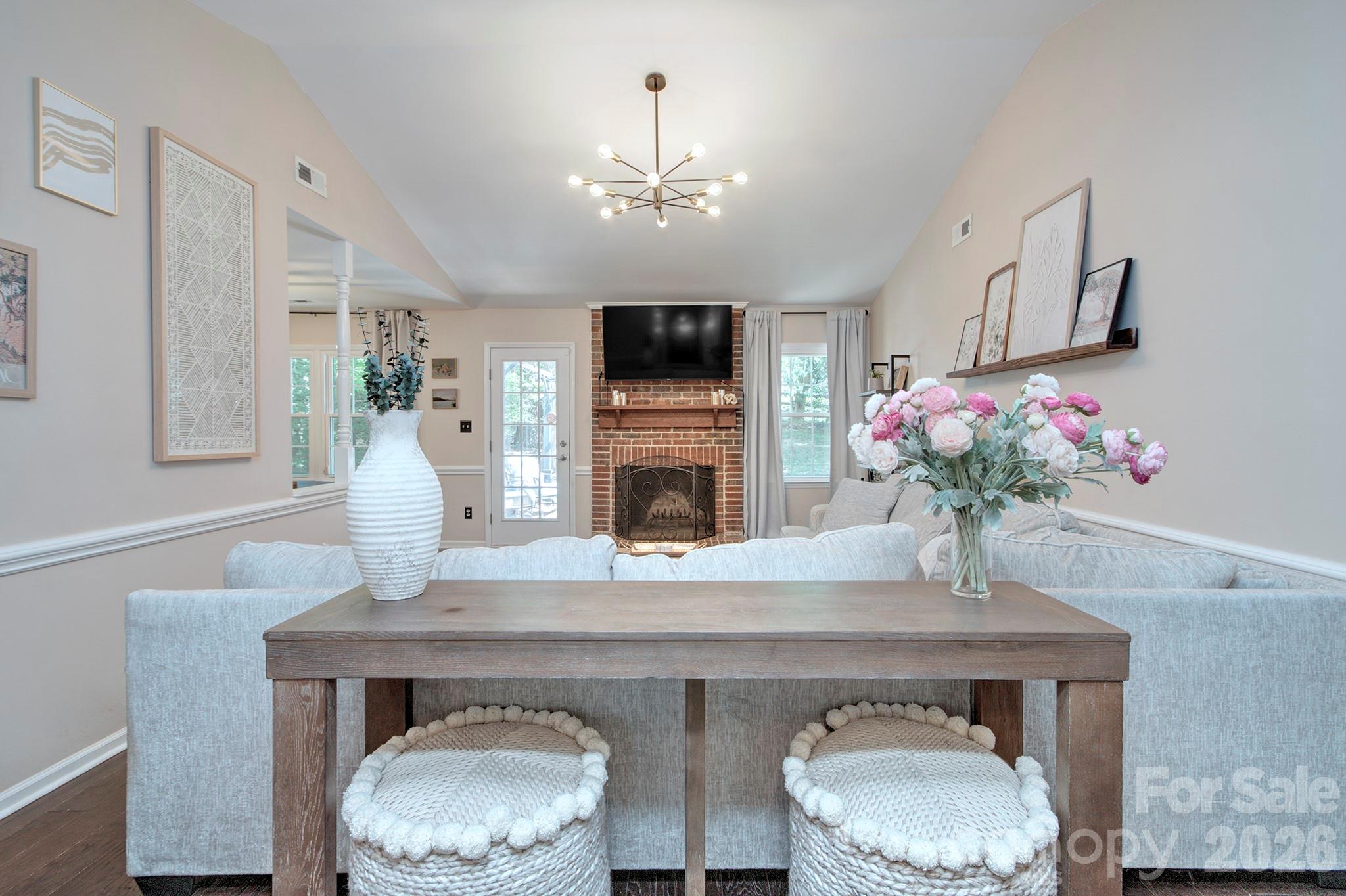 401 Sandymead Road Matthews, NC 28105 - Photo 10 of 35