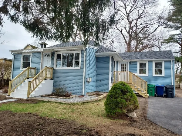 $399,000 | 125 Wentworth Avenue, Warwick, RI 02889