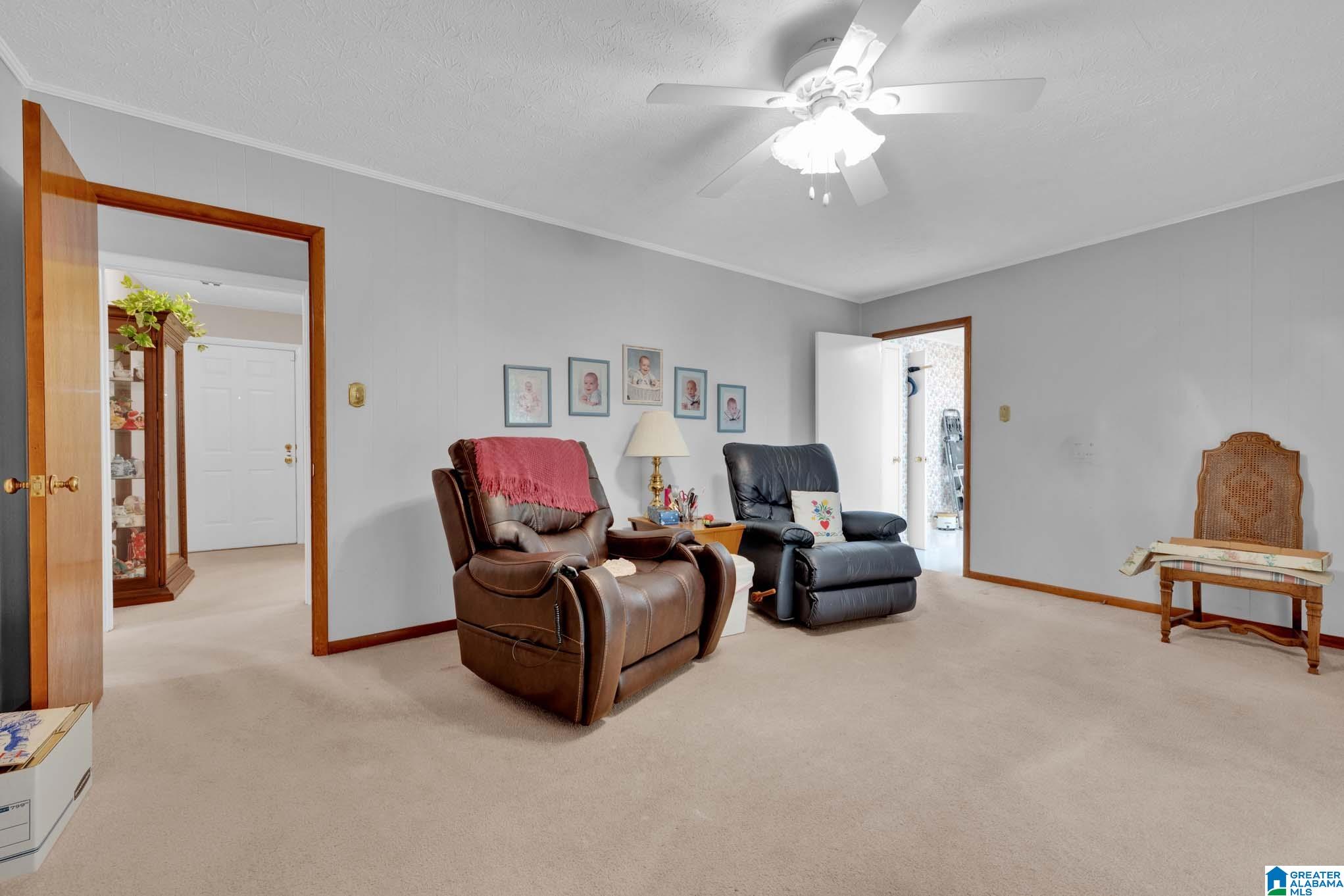 700 Generose Street Sylacauga, AL 35151 - Photo 8 of 34