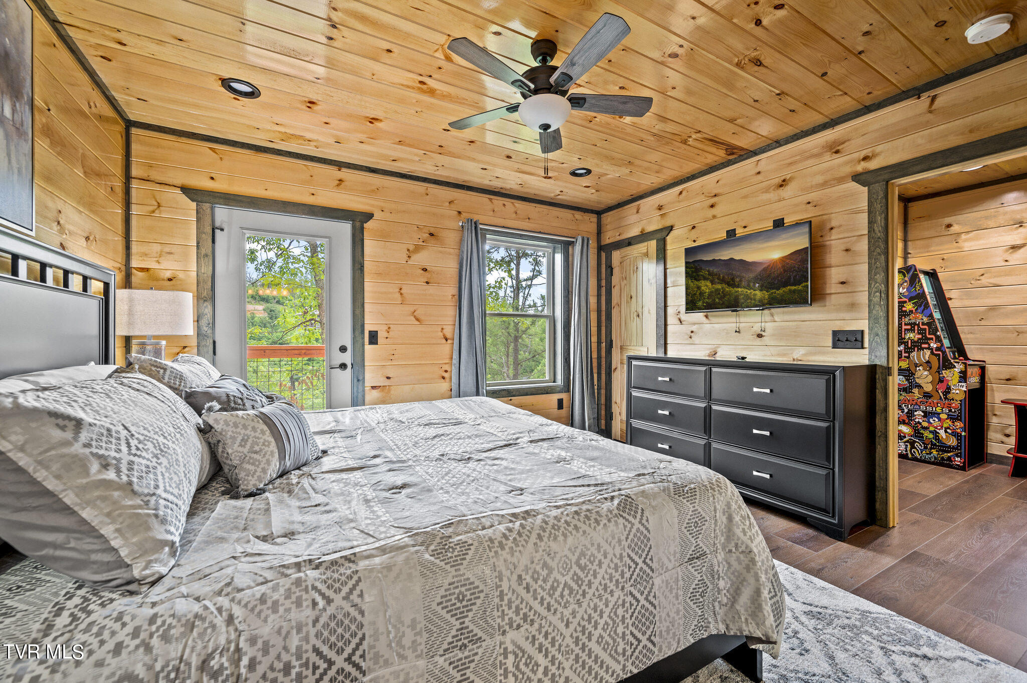 1864 Blue Tick Way Sevierville, TN 37876 - Photo 23 of 35 JCM_3591