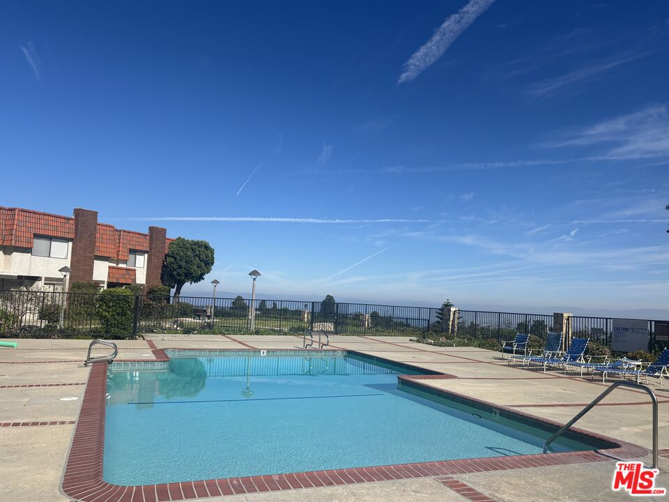 27912 Ridgecove Court North Rancho Palos Verdes, CA 90275 - Photo 12 of 14