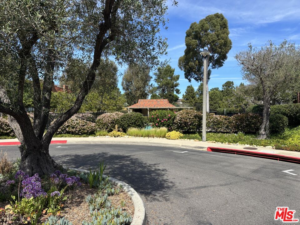 27912 Ridgecove Court North Rancho Palos Verdes, CA 90275 - Photo 14 of 14