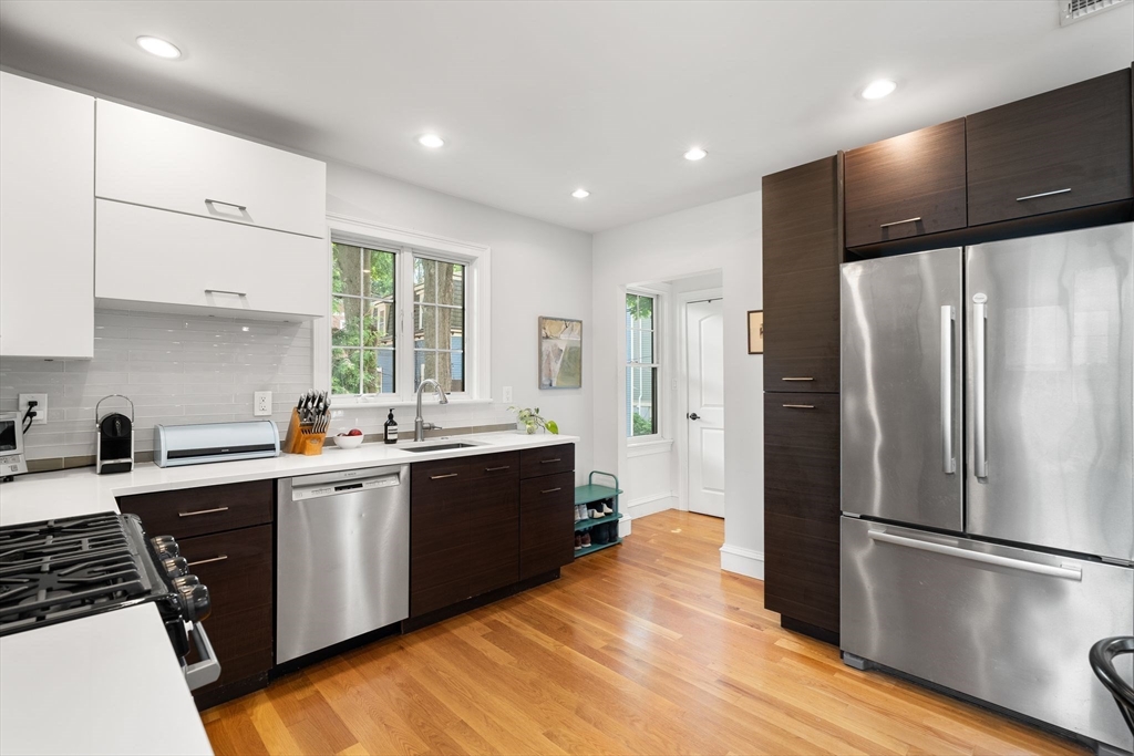 95 Green Street, Unit 2 Boston, MA 02130 - Photo 12 of 40 Gallery Image 12