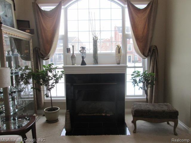 45662 South Stonewood Road Canton, MI 48187 - Photo 4 of 19 IMG_5441.jpg