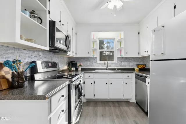 $287,500 | 437 Windy Beach, Sanford, NC 27332