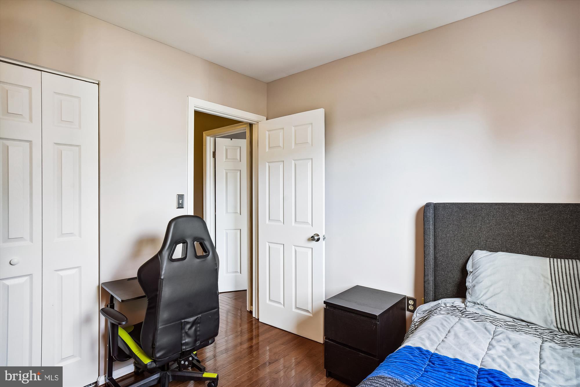 17735 Buehler Road, Unit 19 Olney, MD 20832 - Photo 32 of 52 BR 3