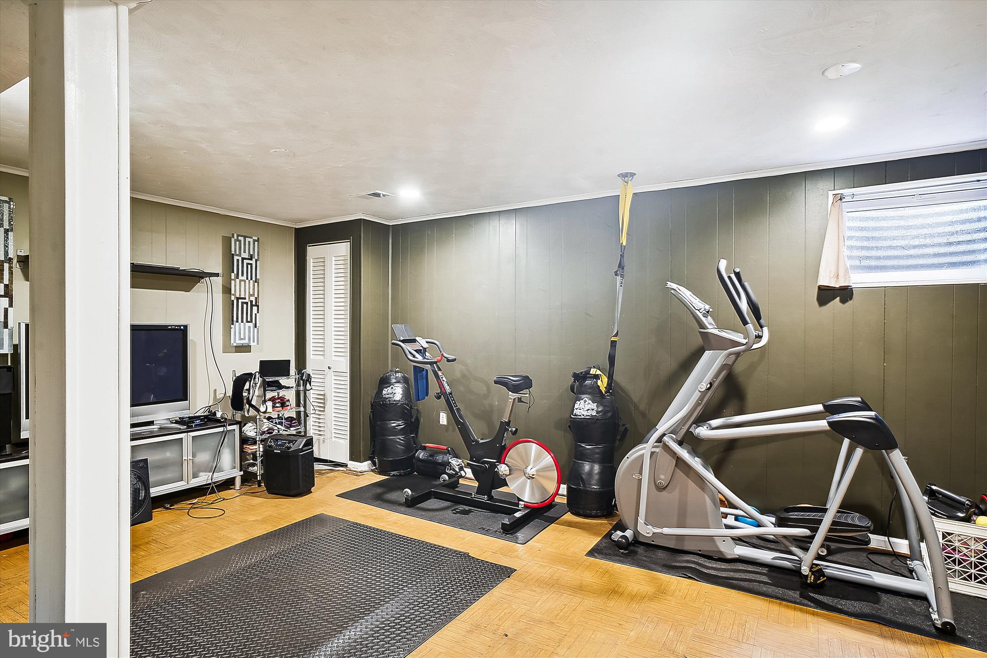 17735 Buehler Road, Unit 19 Olney, MD 20832 - Photo 37 of 52 Family Room on LL