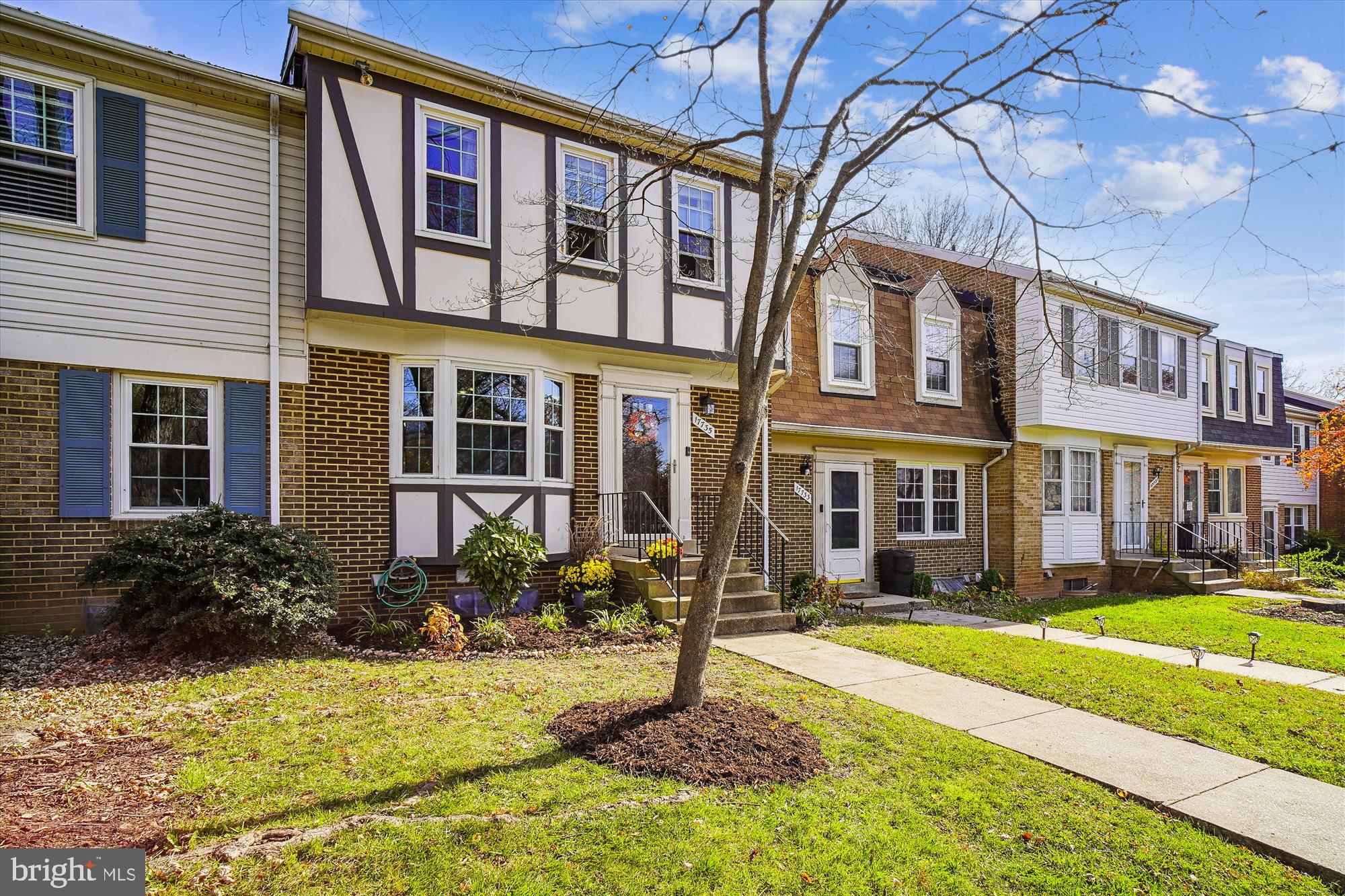 17735 Buehler Road, Unit 19 Olney, MD 20832 - Photo 43 of 52 Front View