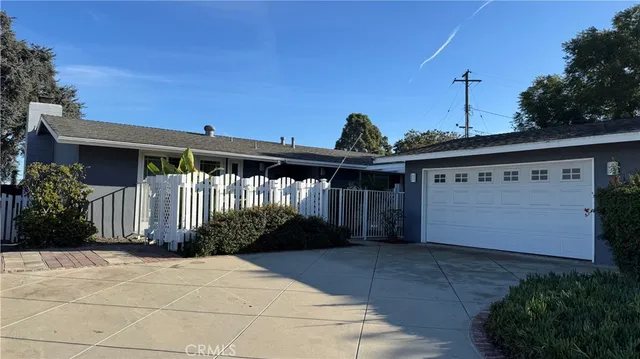 $5,500 | 5020 Willow Wood Road, Rolling Hills Estates, CA 90274
