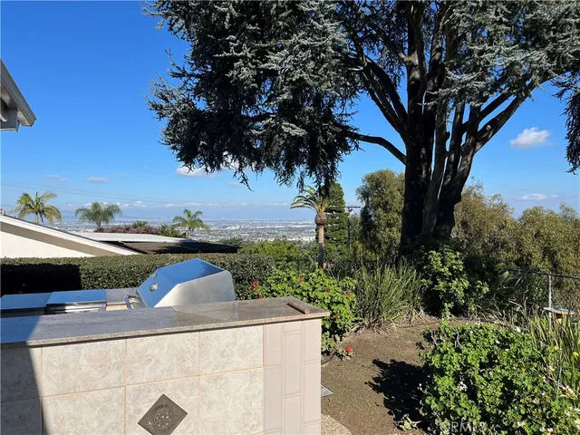 $5,500 | 5020 Willow Wood Road, Rolling Hills Estates, CA 90274