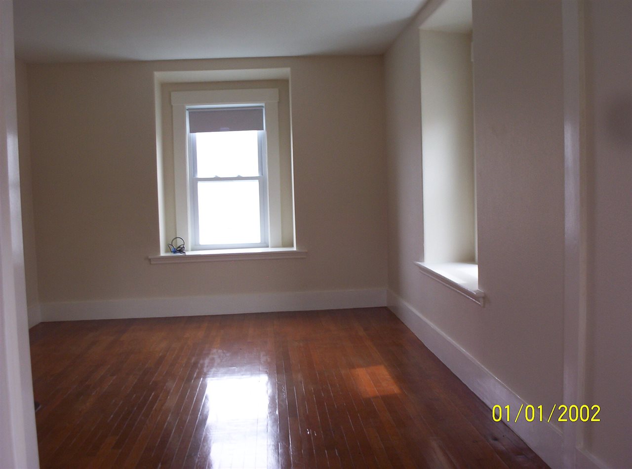 15 Felker Street Rochester, NH 03839 - Photo 14 of 16