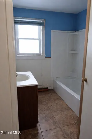 $174,900 | 54192 Highway 30, Roxbury, NY 12474