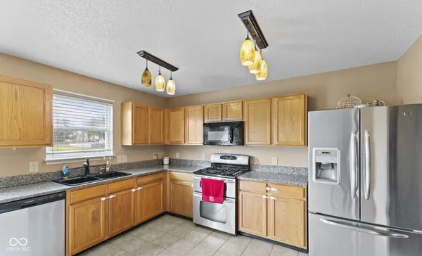 $1,900 | 2230 Cedarmill Drive, Franklin, IN 46131