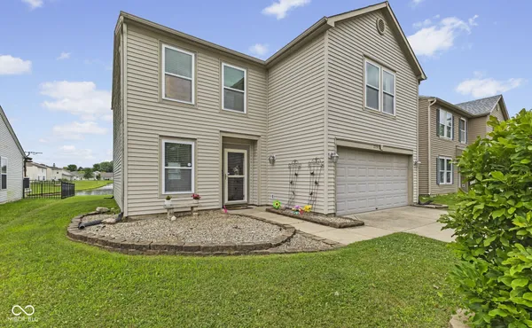 $1,900 | 2230 Cedarmill Drive, Franklin, IN 46131