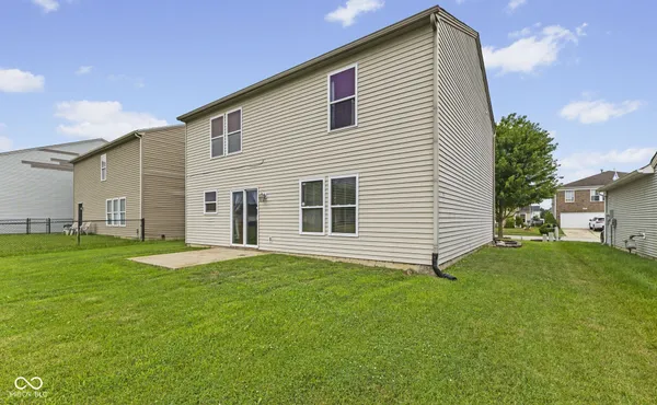 $1,900 | 2230 Cedarmill Drive, Franklin, IN 46131