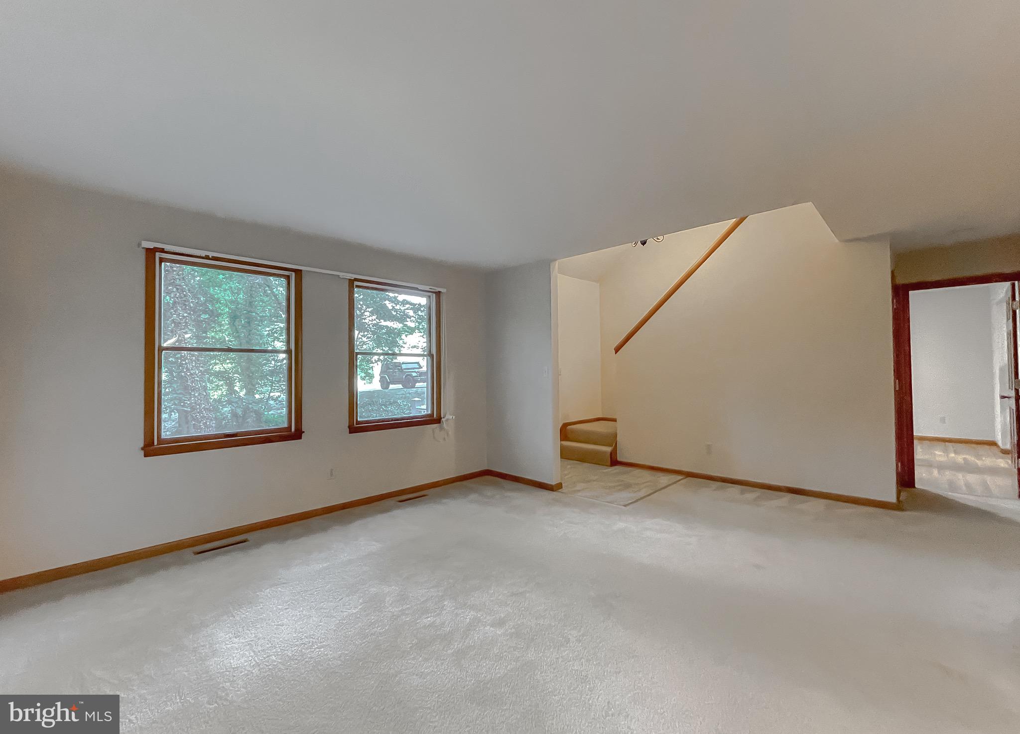 14814 Point Lookout Road St. Inigoes, MD 20684 - Photo 19 of 59 Family room