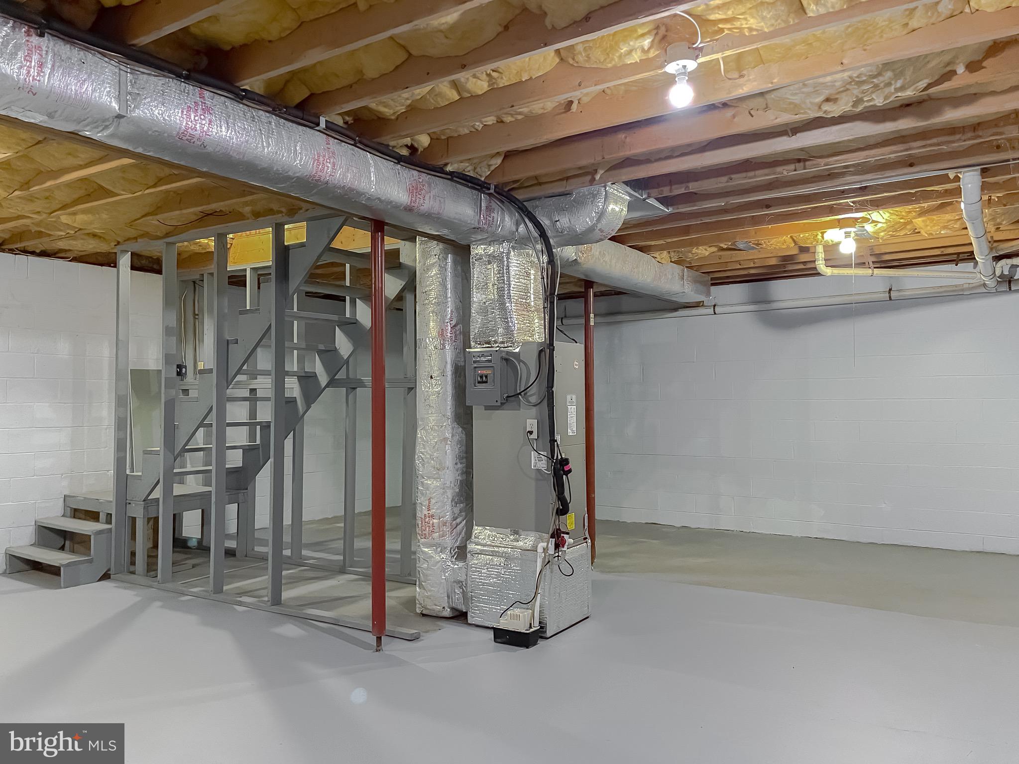 14814 Point Lookout Road St. Inigoes, MD 20684 - Photo 43 of 59 Great storage space!