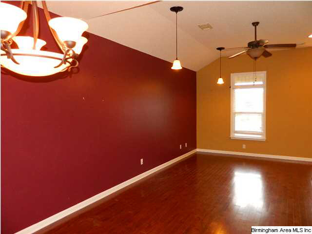 129 Roscommon Road Tuscaloosa, AL 35405 - Photo 4 of 31