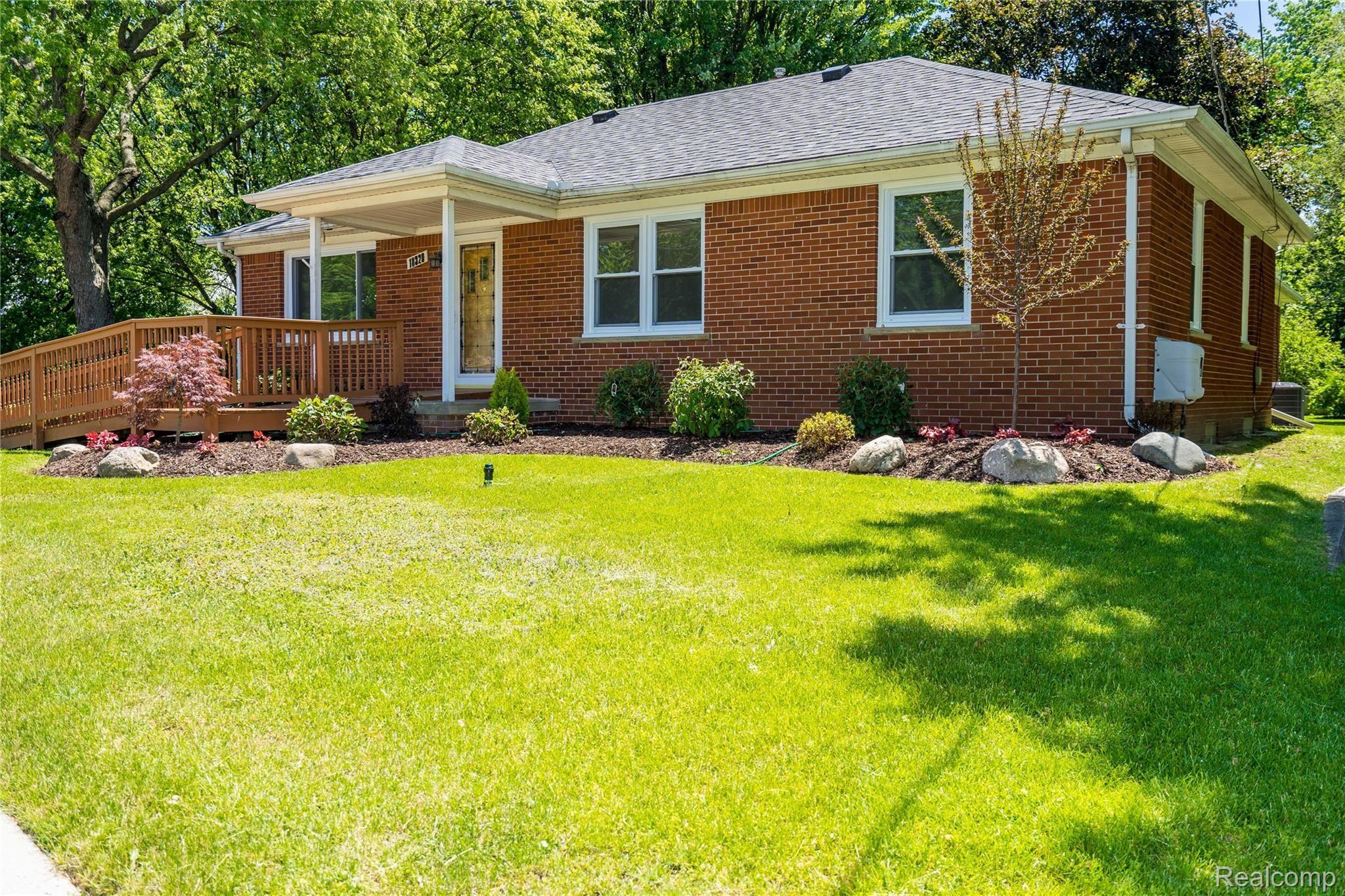 18320 21 Mile Road Macomb, MI 48044 - Photo 6 of 99 DSC03174.jpg