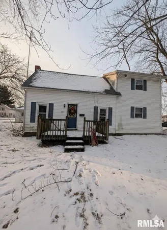$24,000 | 1005 South Jefferson Street, Lewistown, IL 61542