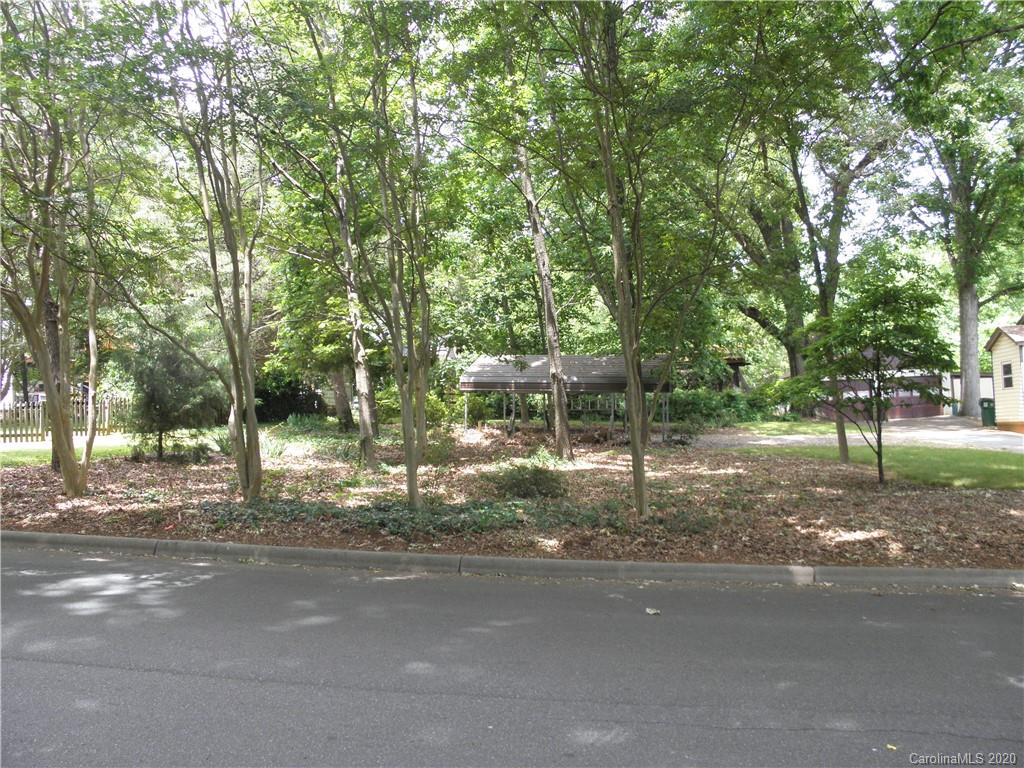 1619 Chippendale Road Charlotte, NC 28205 - Photo 3 of 4 Gallery Image 3