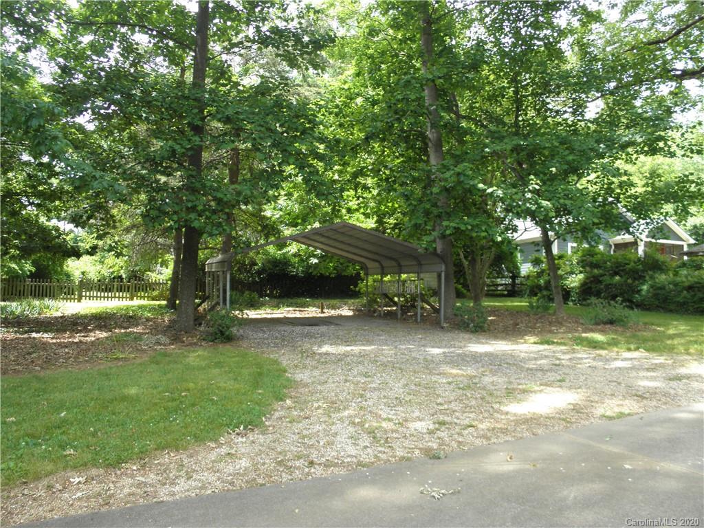 1619 Chippendale Road Charlotte, NC 28205 - Photo 4 of 4 Gallery Image 4