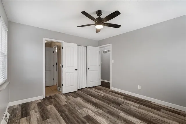 $260,000 | 2804 Northwest Kingsridge Drive, Blue Springs, MO 64015