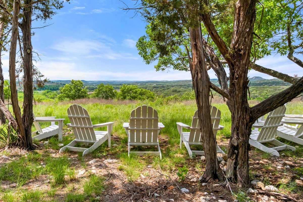 17 September Ridge Johnson City, TX 78636 - Photo 3 of 40 View of yard