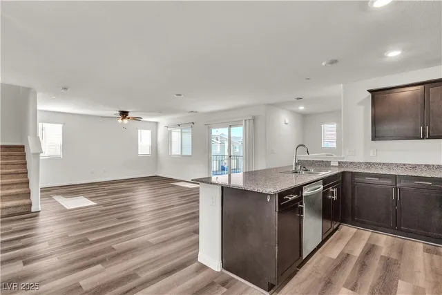 $2,500 | 6952 Crescent Gold Street, North Las Vegas, NV 89086