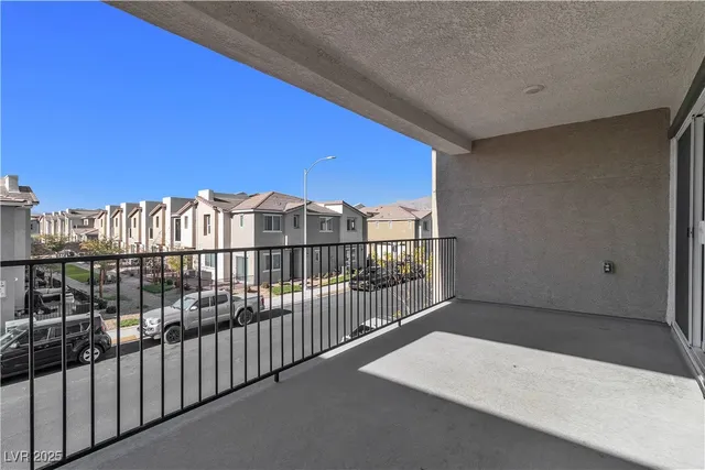$2,500 | 6952 Crescent Gold Street, North Las Vegas, NV 89086