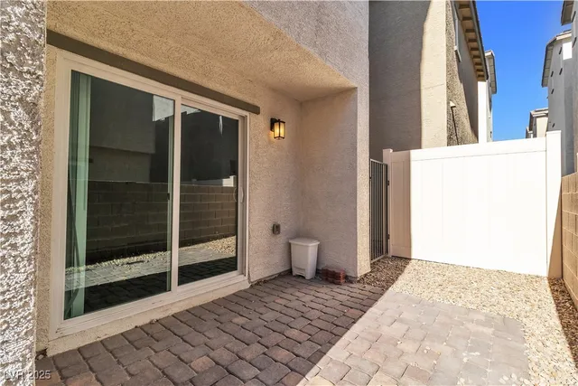 $2,500 | 6952 Crescent Gold Street, North Las Vegas, NV 89086