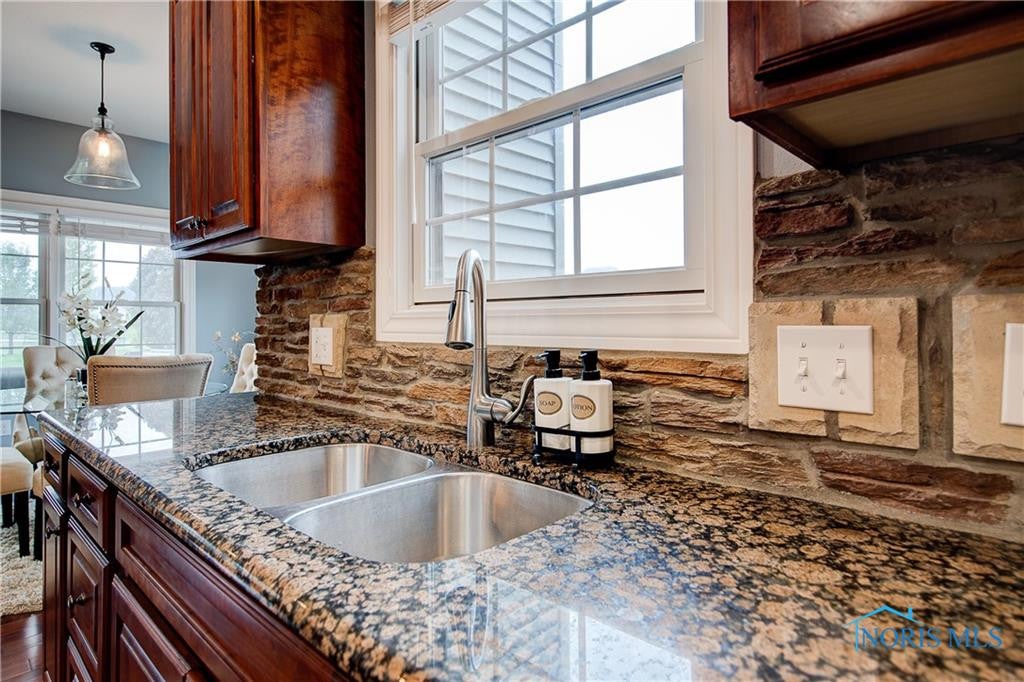 25595 Seminary Road Perrysburg, OH 43551 - Photo 27 of 50 Gallery Image 27