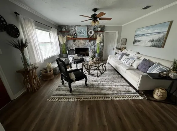 $550,000 | 3887 East C-466 Road, Oxford, FL 34484