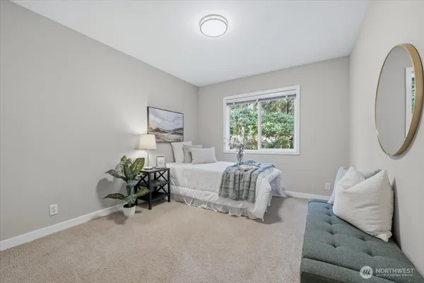 $1,189,000 | 879-881 Kamus Way, Fox Island, WA 98333