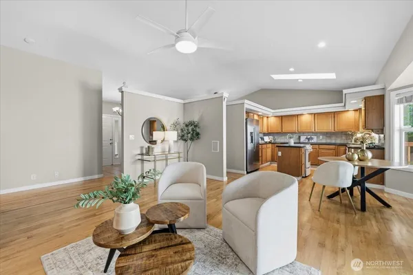 $1,189,000 | 879-881 Kamus Way, Fox Island, WA 98333