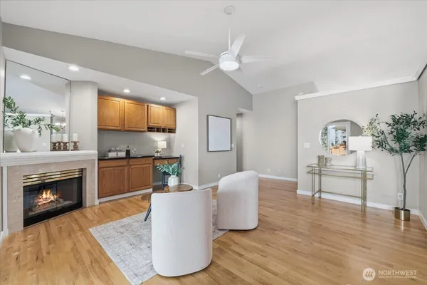 $1,189,000 | 879-881 Kamus Way, Fox Island, WA 98333