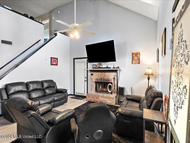 115 Hidden Crest Madison, MS 39110 - Photo 4 of 14 06-HTP_5766