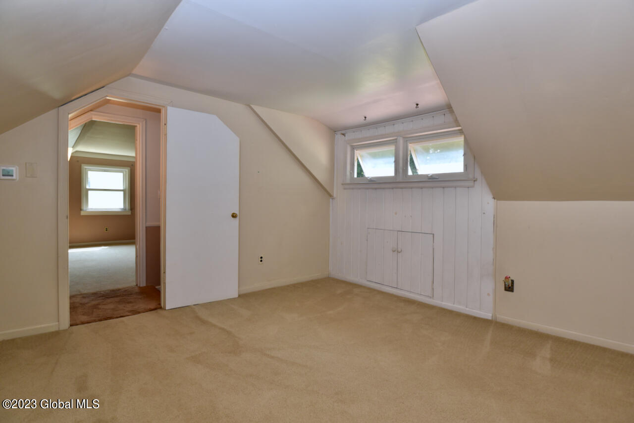 13 Southgate Road Colonie, NY 12211 - Photo 15 of 21 38