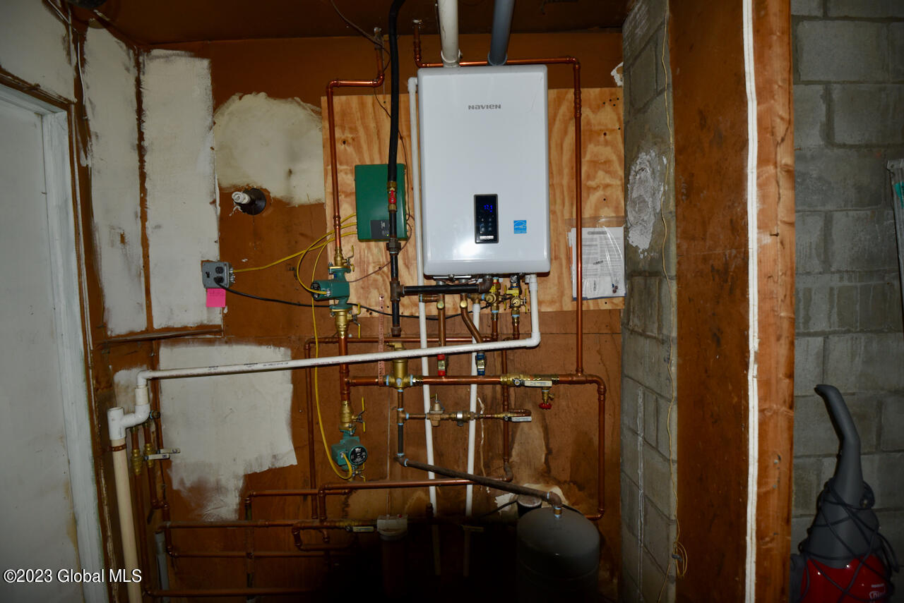 13 Southgate Road Colonie, NY 12211 - Photo 16 of 21 39