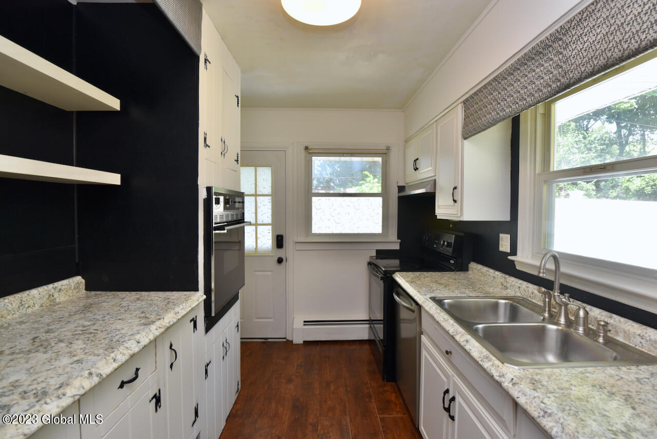 13 Southgate Road Colonie, NY 12211 - Photo 6 of 21 18