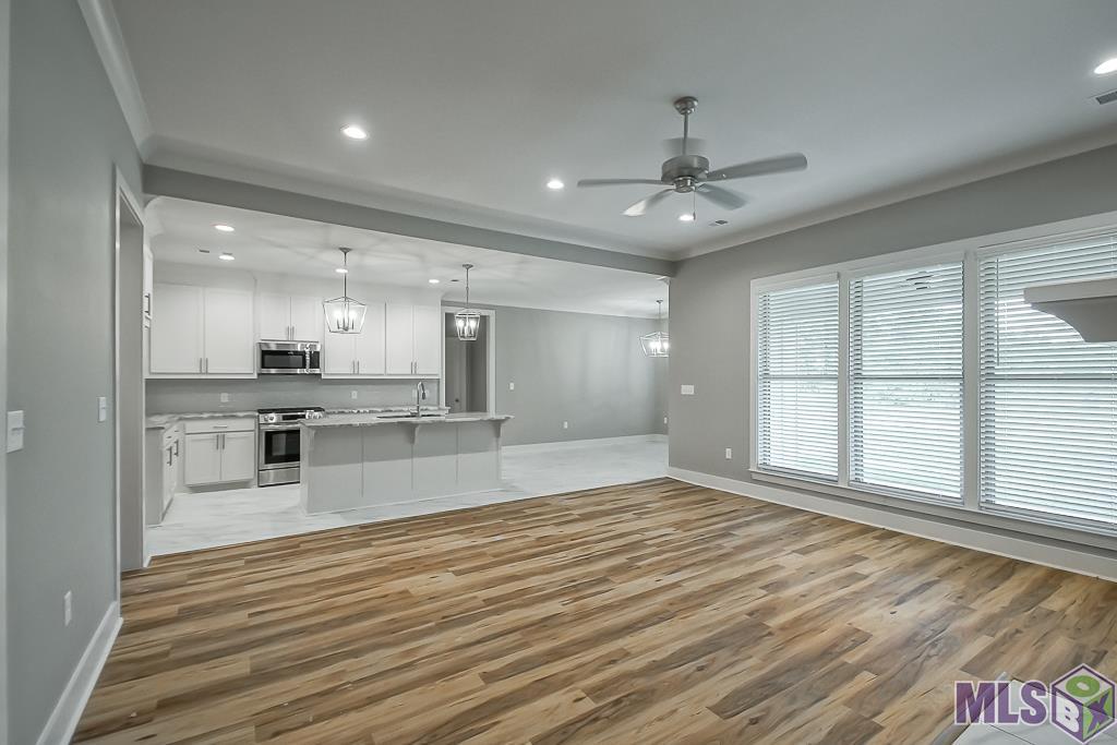 33696 Clinton Allen Road Denham Springs, LA 70706 - Photo 5 of 28 Gallery Image 5