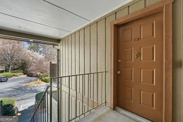 $1,500 | 918 Dunbar Drive, Atlanta, GA 30338