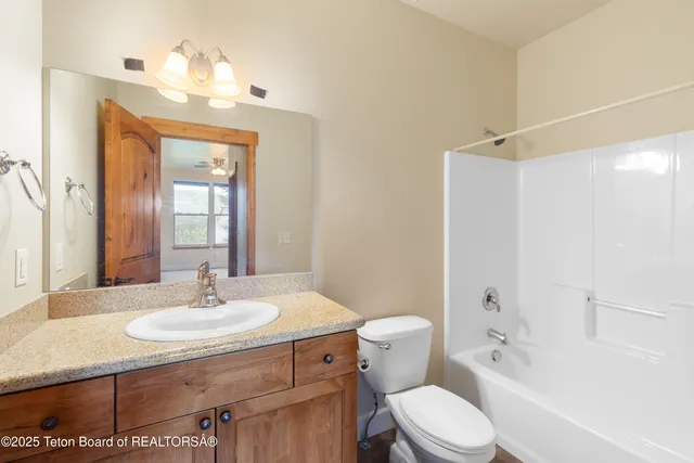 $617,000 | 30 C Blue Wing Lane, Alpine, WY 83128