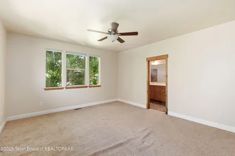 $617,000 | 30 C Blue Wing Lane, Alpine, WY 83128